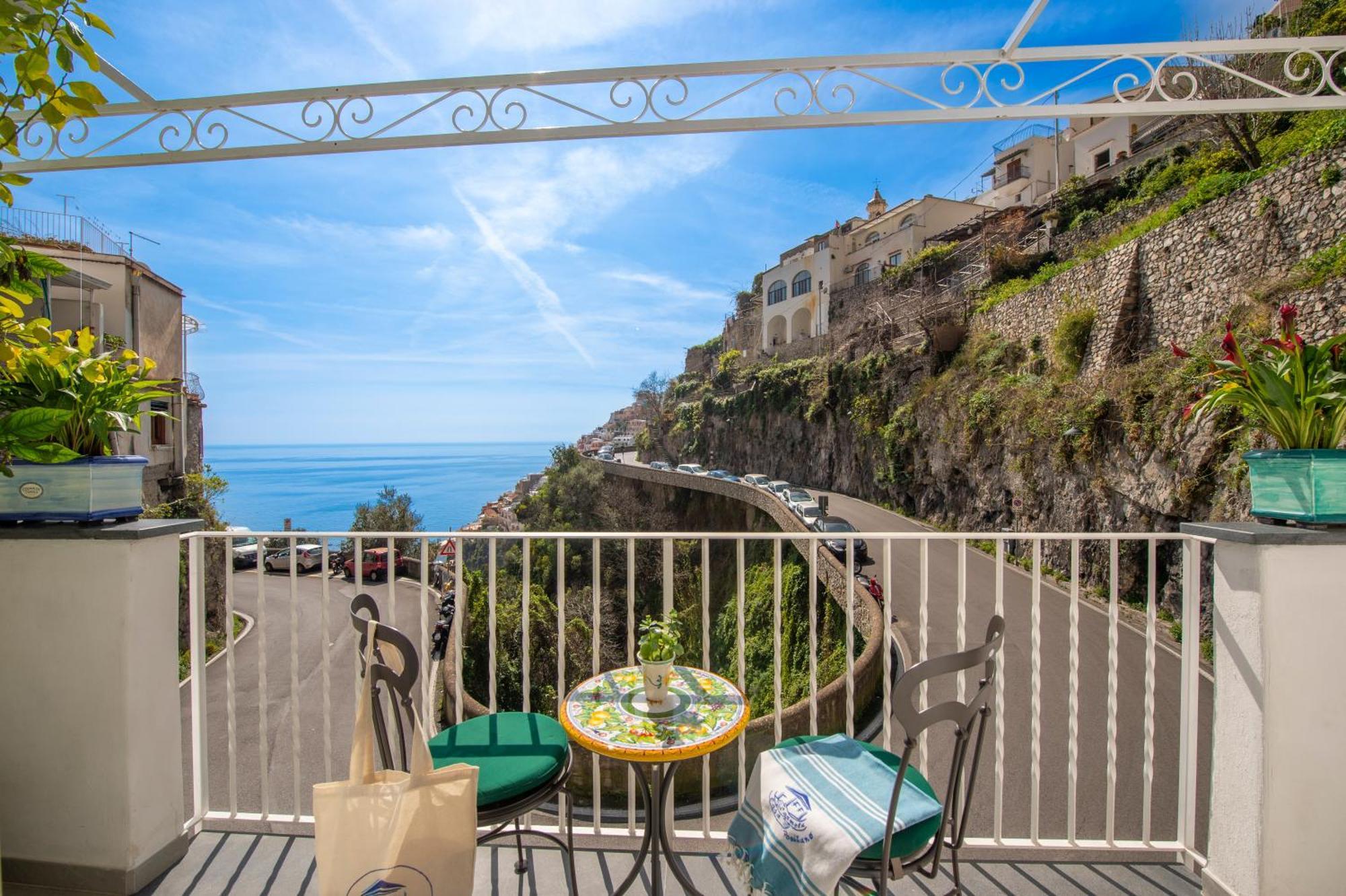 Casa Carmela Apartment Позитано Екстериор снимка