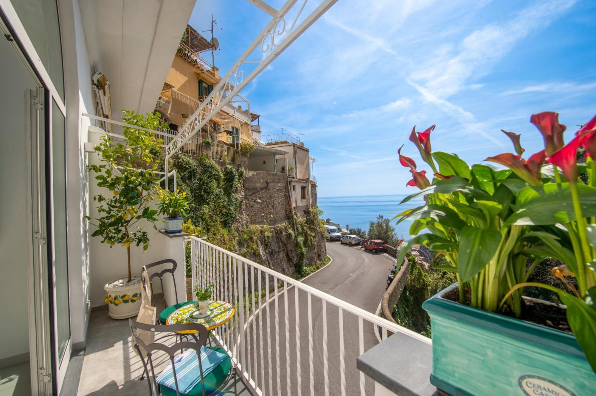 Casa Carmela Apartment Позитано Екстериор снимка
